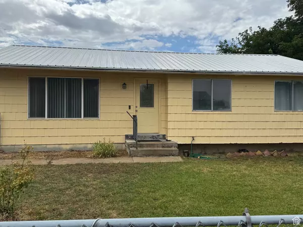Grantsville, UT 84029,366 BELAIRE CIR