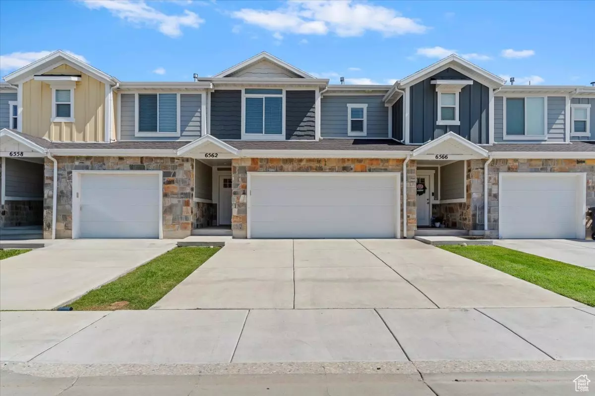 South Weber, UT 84405,6562 S ASPEN LN