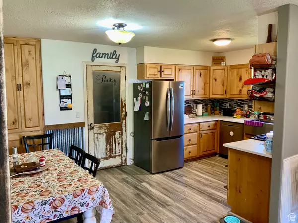 Joseph, UT 84739,850 S SEVIER HWY