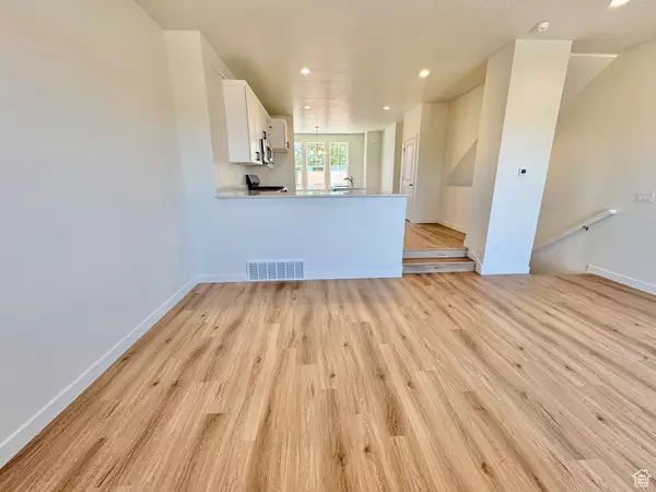 Layton, UT 84040,1692 N 1600 W