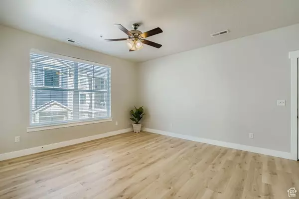 Herriman, UT 84096,14648 S MCKELLEN DR W #B203