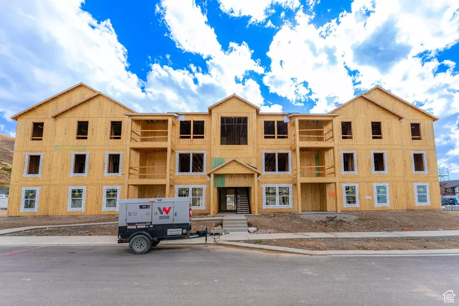 709 W 4500 S #N201, Mapleton, UT 84664