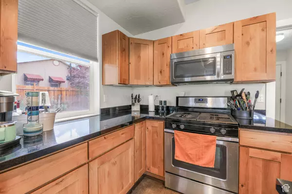 Salt Lake City, UT 84104,1476 W 800 S