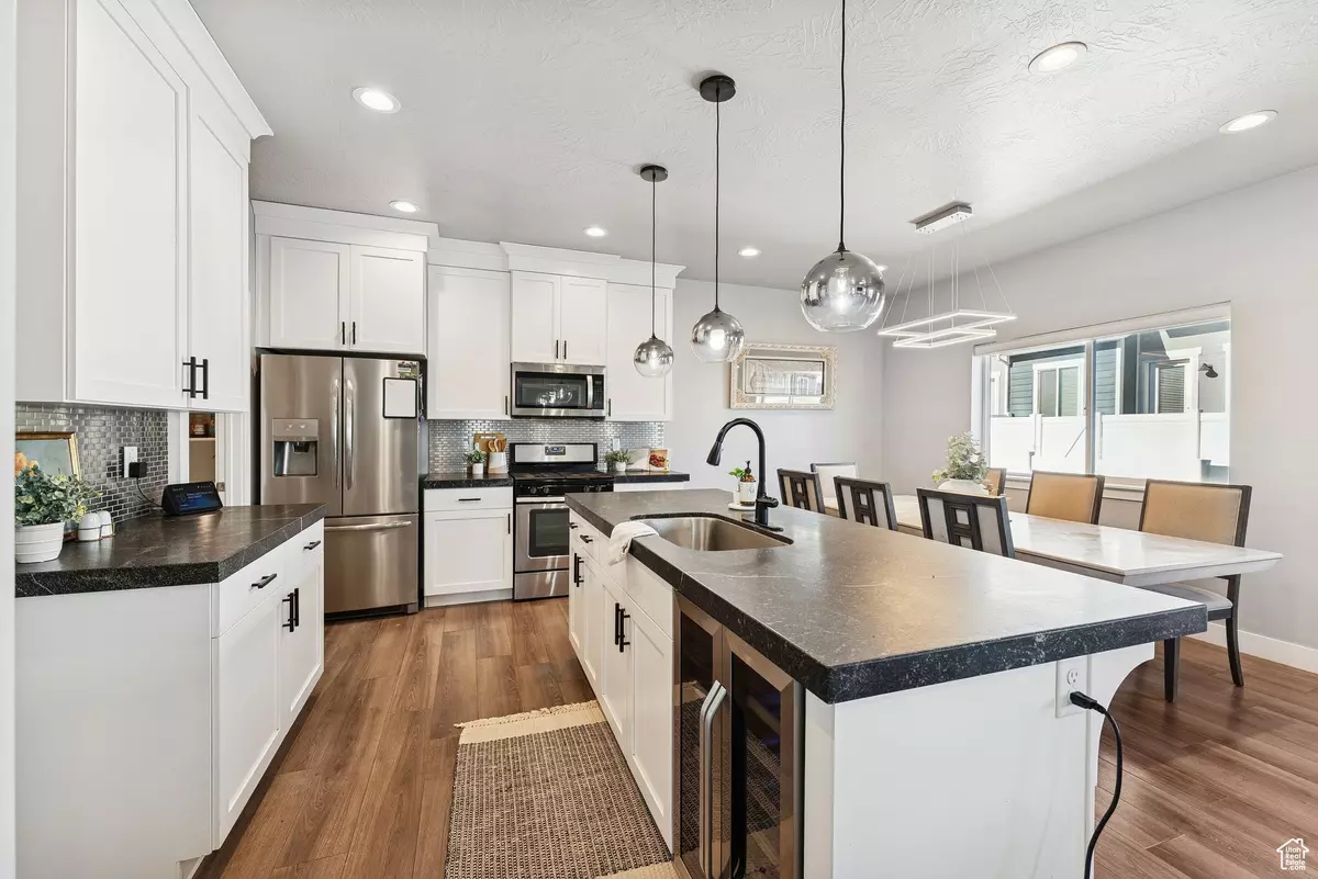 Eagle Mountain, UT 84005,7589 N SILVER PARK DR