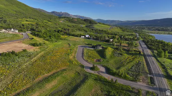 Eden, UT 84310,5237 N HARBOR VIEW CT #201