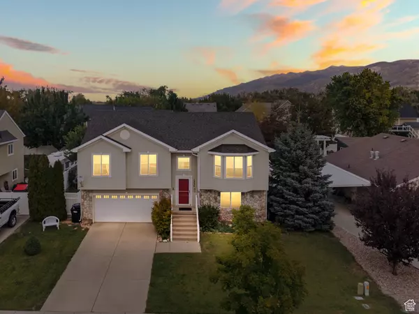 1334 W 1300 S, Woods Cross, UT 84087
