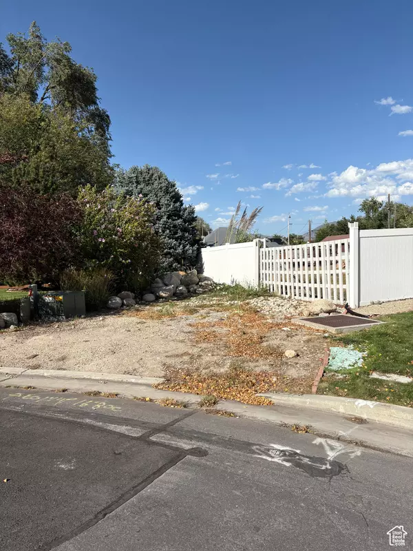 Sandy, UT 84070,9055 S JASON K CIR E #4A