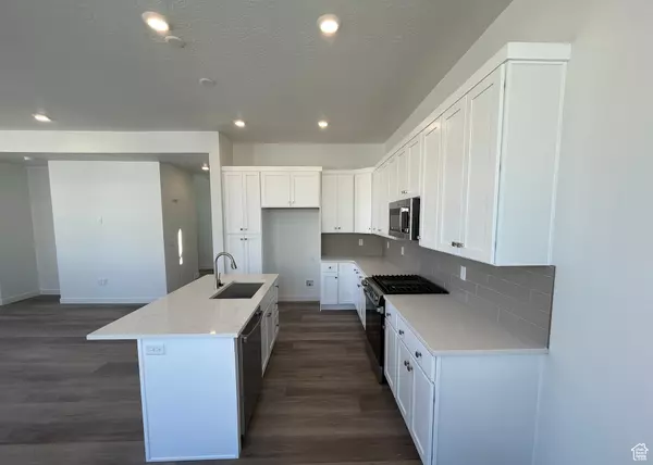 Springville, UT 84663,895 W HOBBLE CREEK CT S #90
