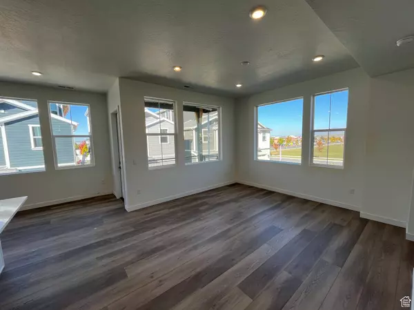 Springville, UT 84663,895 W HOBBLE CREEK CT S #90