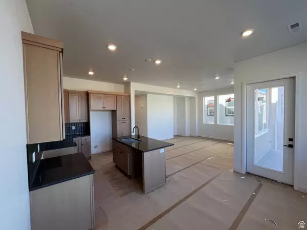 Springville, UT 84663,883 W HOBBLE CREEK CT S #91