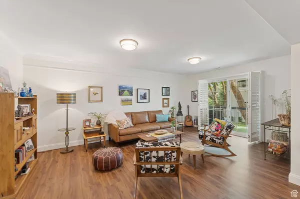 Salt Lake City, UT 84107,4040 S 685 E #F