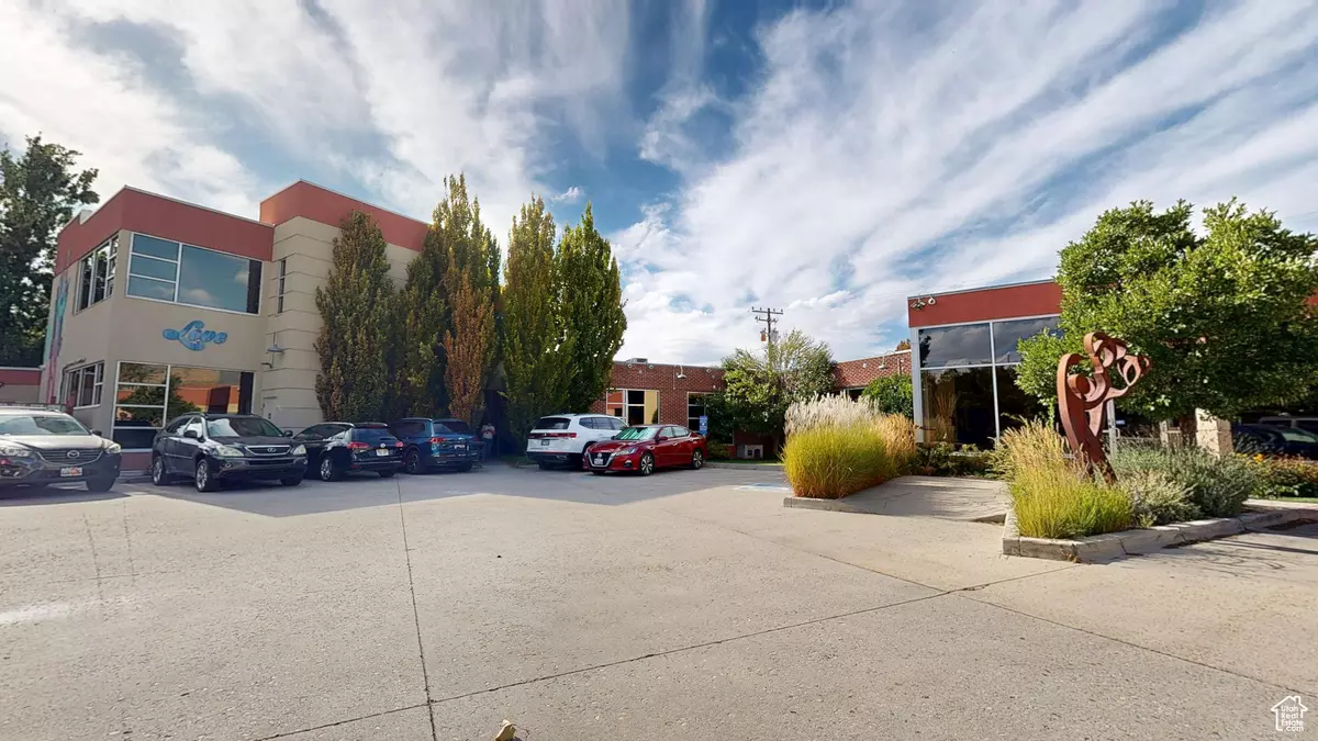 Salt Lake City, UT 84101,546 S 200 W