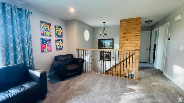 South Ogden, UT 84403,5670 S REDWOOD LN