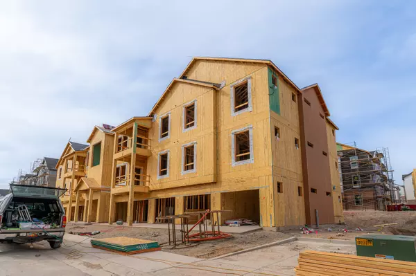 Saratoga Springs, UT 84045,855 N PUGH LN #N203