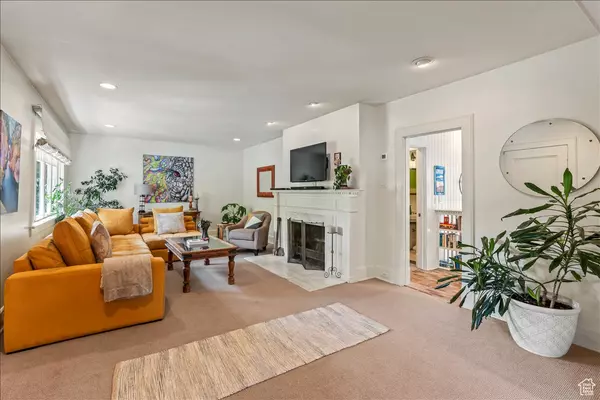 Salt Lake City, UT 84103,139 N VIRGINIA