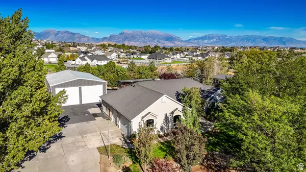 9298 N DEERFIELD CIR E, Eagle Mountain, UT 84005