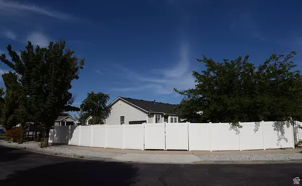 Salt Lake City, UT 84118,6223 W MILL VALLEY LN