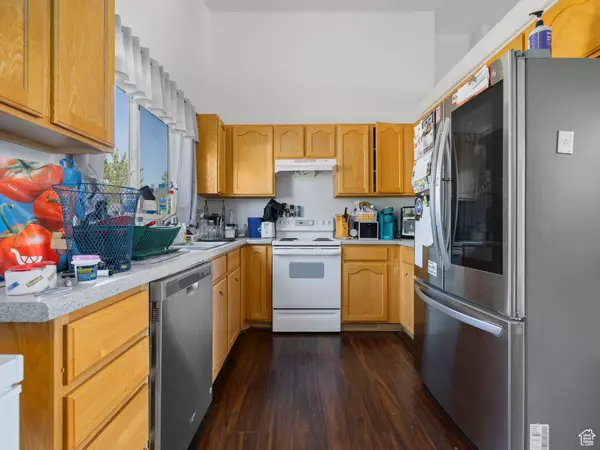 Payson, UT 84651,1398 S 400 W