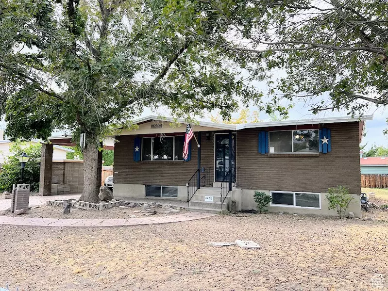 4470 S SUMMERWOOD ST, Taylorsville, UT 84123