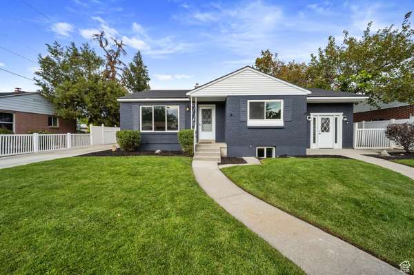 421 E SAUNDERS ST, Murray, UT 84107