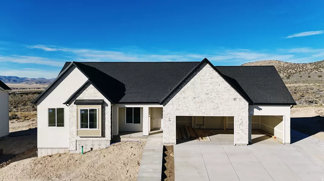 2973 E CLARKSTONE DR, Eagle Mountain, UT 84005