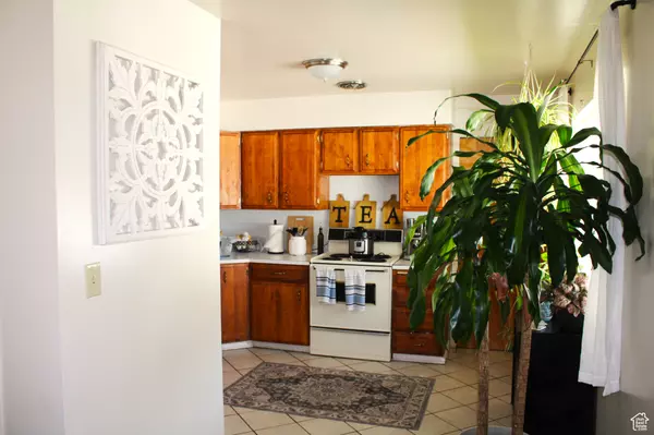South Ogden, UT 84403,3608 S ORCHARD AVE