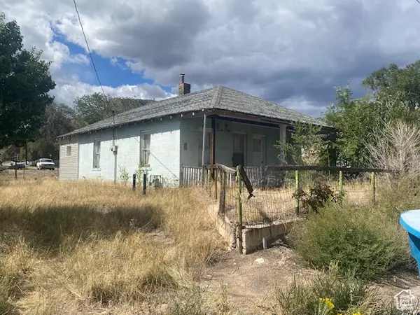 55 UINTAH ST, Helper, UT 84526