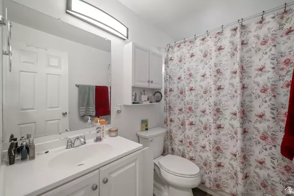 Sandy, UT 84070,184 E CORRIE CIR