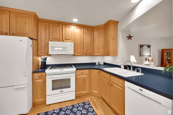 West Valley City, UT 84128,5767 W KINTAIL CT