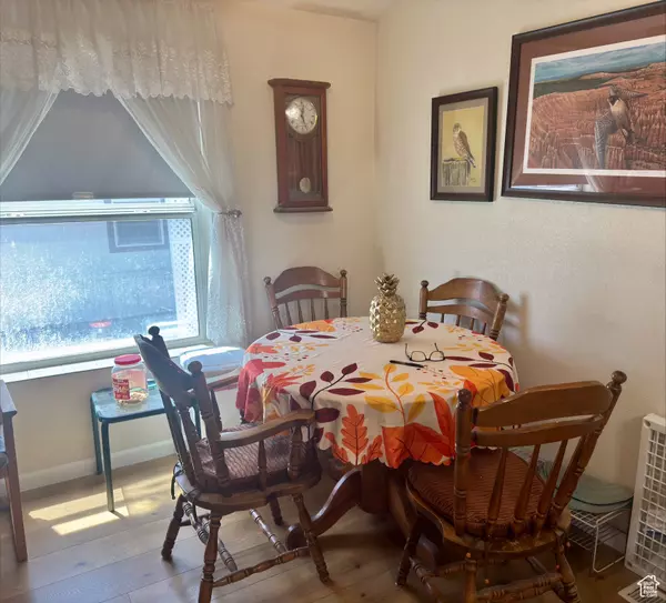 Farr West, UT 84404,1111 N 2000 W #123