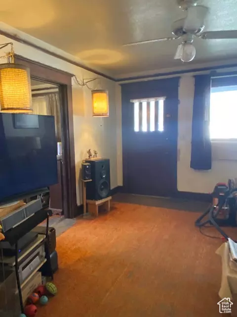 Price, UT 84501,328 S CARBON AVE