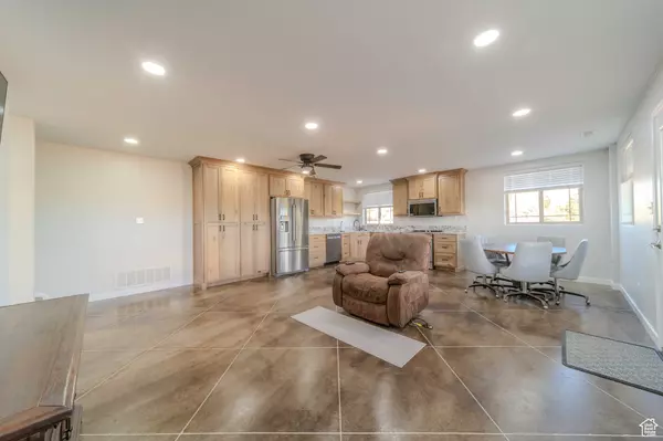 Roosevelt, UT 84066,5080 W CROOKED SKY RD