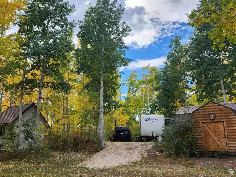 11611 JIM BRIDGER DR #H38, Huntsville, UT 84317