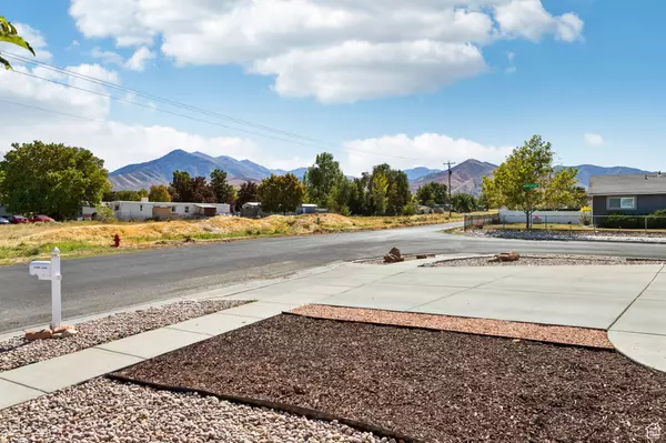 Tooele, UT 84074,541 N COLEMAN