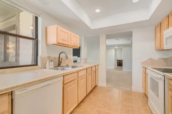 Midvale, UT 84047,6934 S 745 E #C