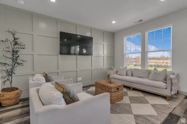 South Jordan, UT 84009,5829 W LAKE AVE