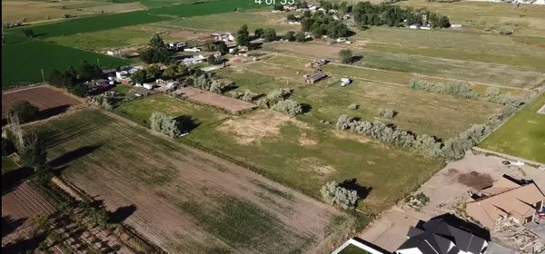 2878 W NORTH PLAIN CITY RD, Plain City, UT 84404