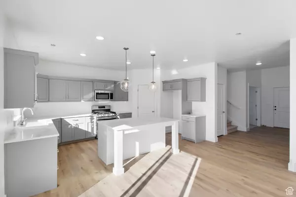 Tremonton, UT 84337,278 N 870 E #17