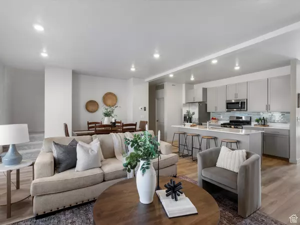 2258 N CANAL VIEW LN, Heber City, UT 84032