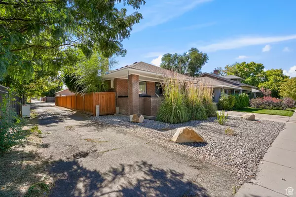 Salt Lake City, UT 84105,866 E 1700 S