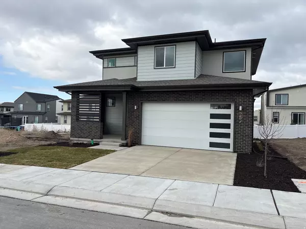 257 E WATER MILL WAY #211, Midvale, UT 84070