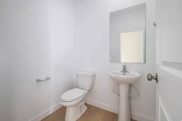 Saratoga Springs, UT 84045,1091 W FALLOW DR #246