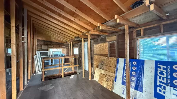 Price, UT 84501,126 E 400 N