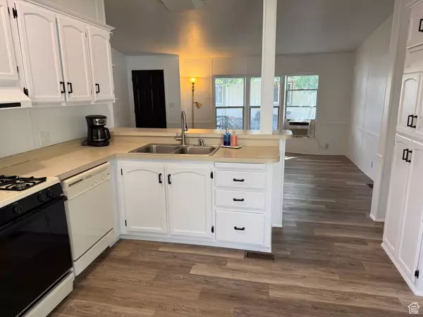 West Valley City, UT 84119,1281 W PRODO VISTA DR S