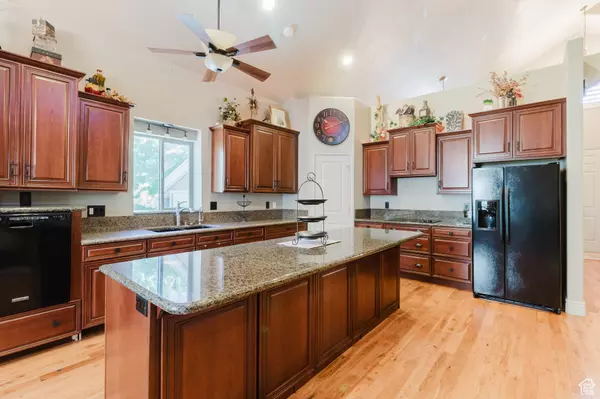 Cedar Hills, UT 84062,9078 N RENAISSANCE DR