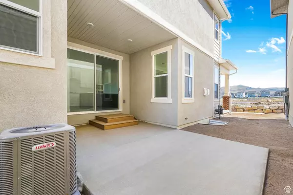 Herriman, UT 84096,6677 W MOUNT BRISTOL LN #115