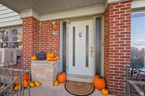 Ogden, UT 84403,1289 E 30TH ST