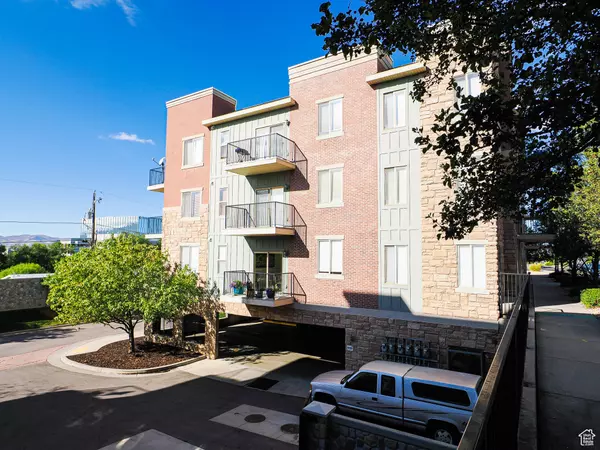 Sandy, UT 84070,180 ALBION VILLAGE WAY #201