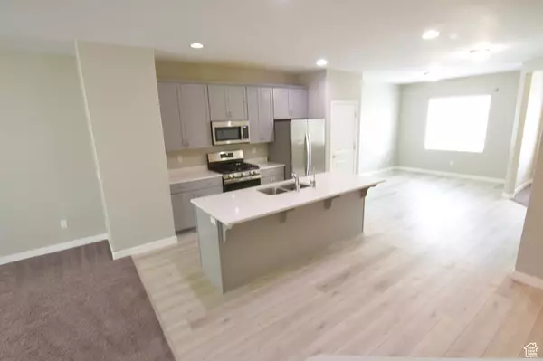 Bluffdale, UT 84065,15152 S WILD HORSE WAY W
