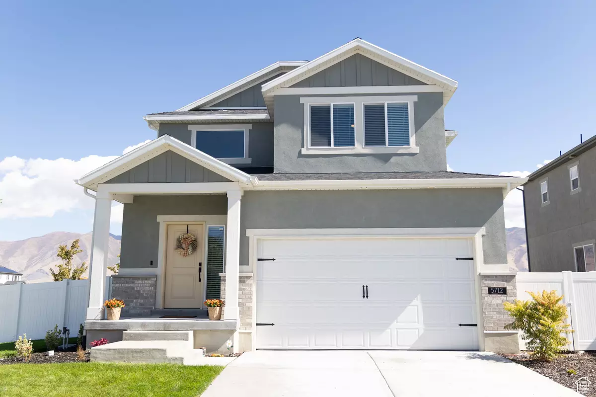 Stansbury Park, UT 84074,5712 N GOLDFINCH LN